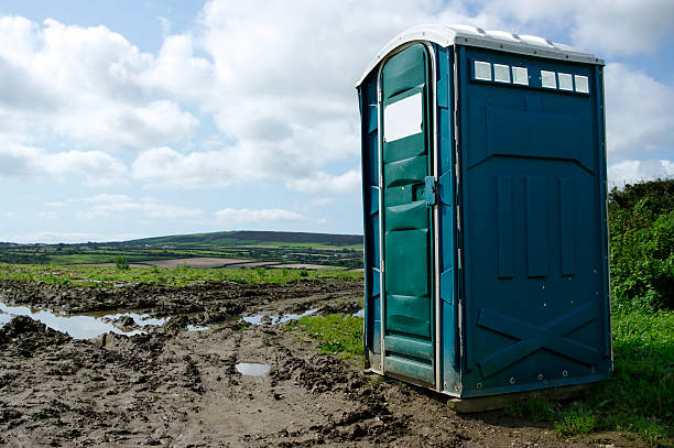 Best VIP or Luxury Restroom Trailers  in Cascade, IA